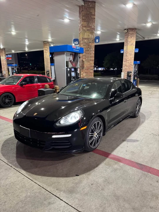 2015 Porsche 970 Panamera - Image 10 of 12