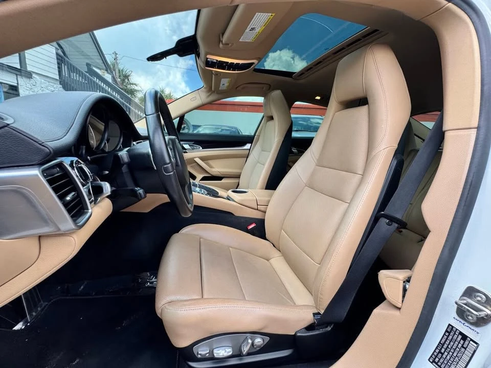 2015 Porsche 970 Panamera - Image 13 of 20