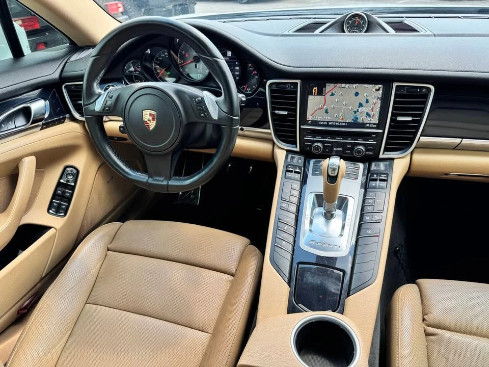 2015 Porsche 970 Panamera - Image 17 of 20