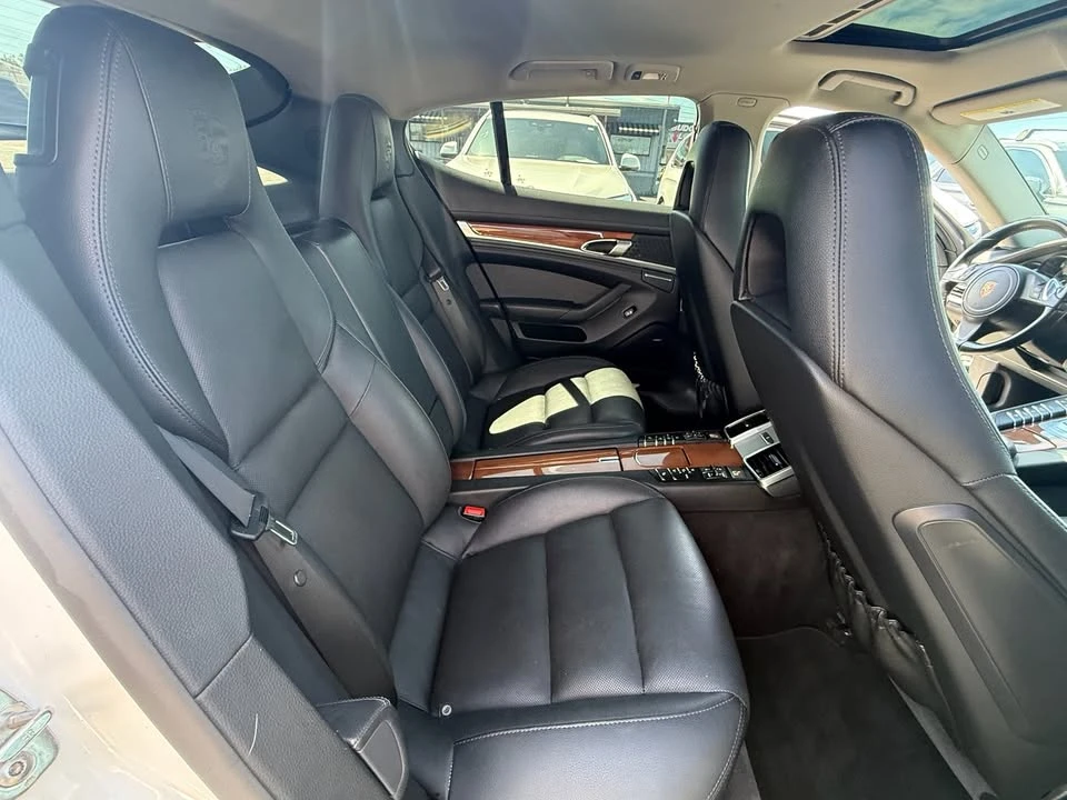 2015 Porsche 970 Panamera S - Image 17 of 20