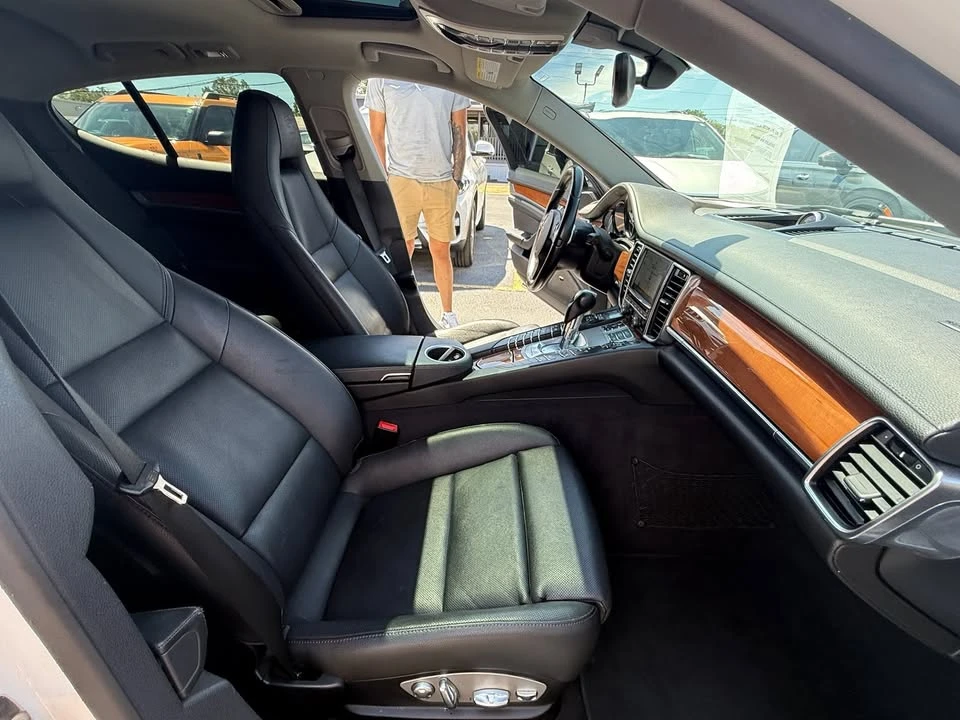2015 Porsche 970 Panamera S - Image 14 of 20