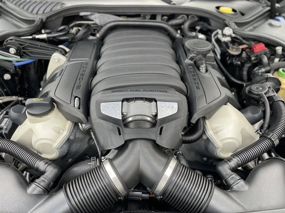 2015 Porsche 970 Panamera GTS - Image 15 of 16