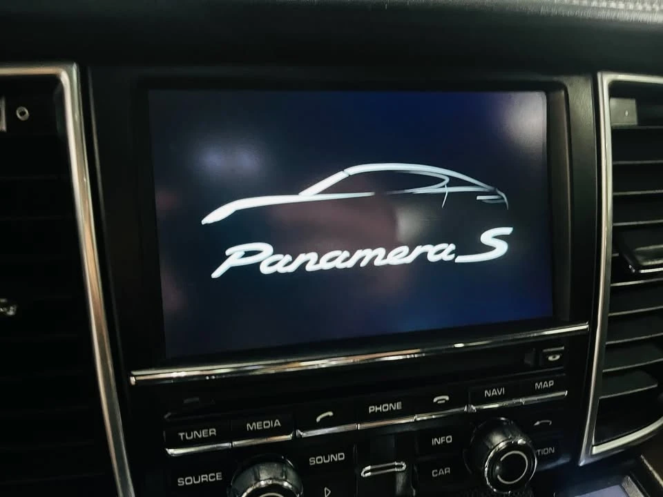 2015 Porsche 970 Panamera S - Image 11 of 13