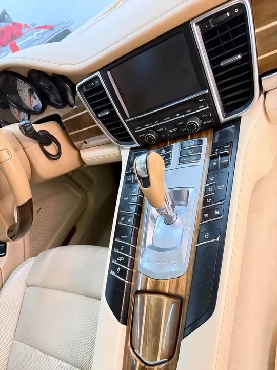 2015 Porsche 970 Panamera Turbo - Image 16 of 20