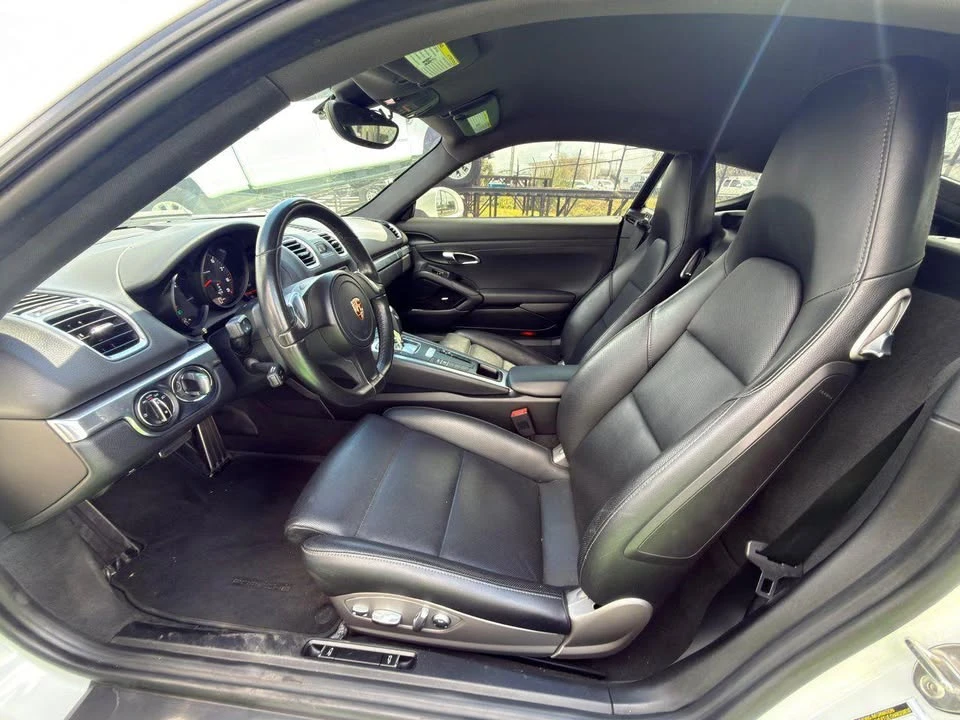 2015 Porsche 981 Cayman - Image 2 of 3