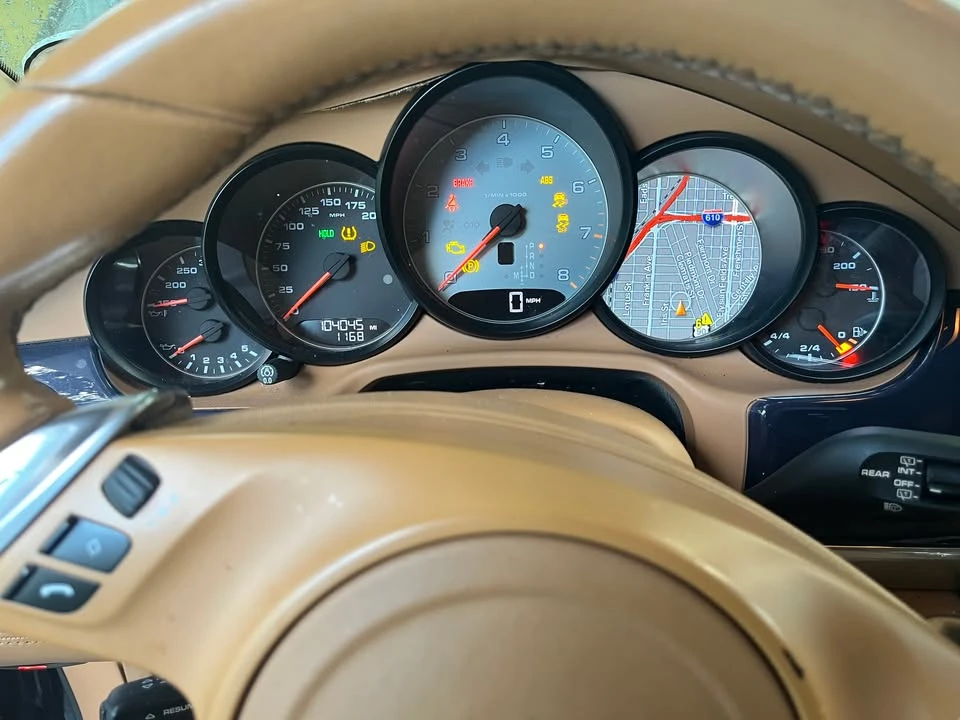 2015 Porsche Panamera - Image 3 of 8