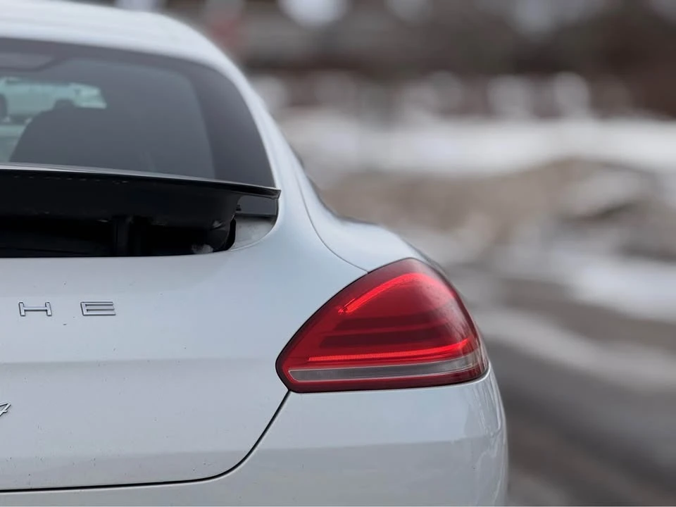 2015 Porsche 970 Panamera - Image 8 of 18