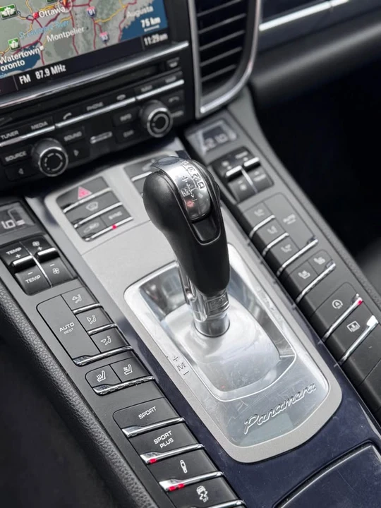 2015 Porsche 970 Panamera - Image 17 of 18