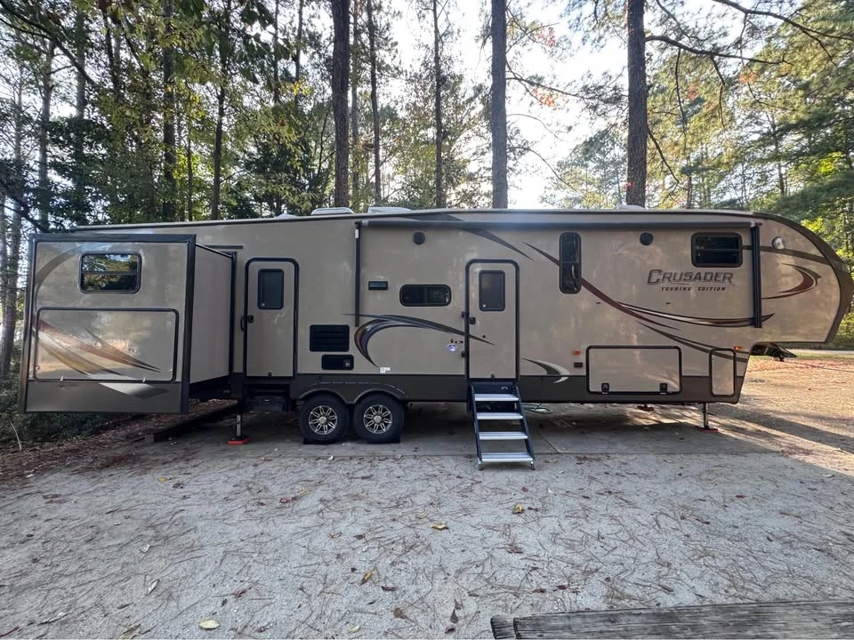 2015 Forest River - Image 2 of 20