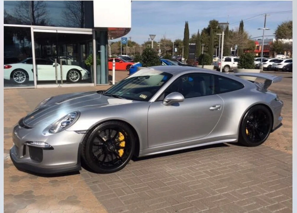 2015 Porsche 991 GT3 - Image 2 of 16