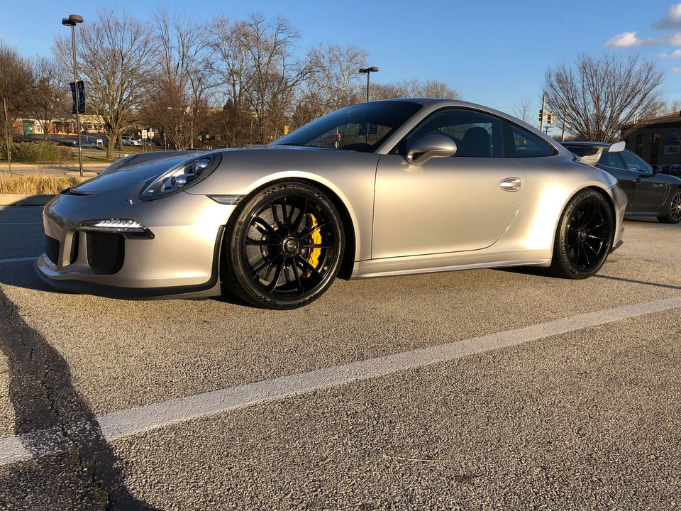 2015 Porsche 991 GT3 - Image 16 of 23
