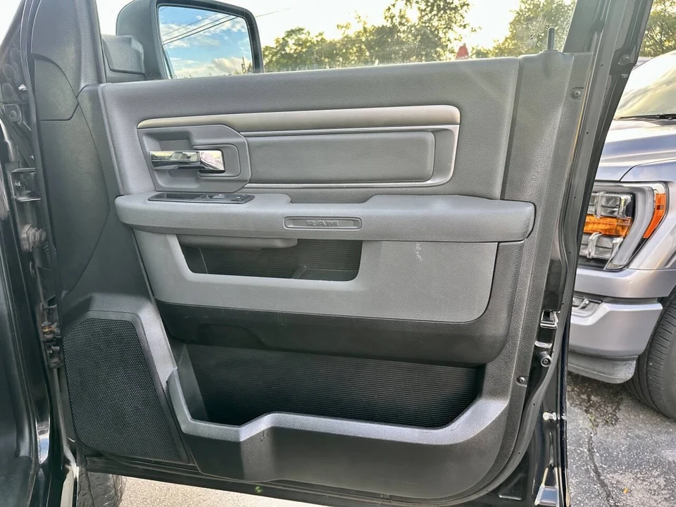 2015 Dodge Ram 4th Gen - Image 17 of 21