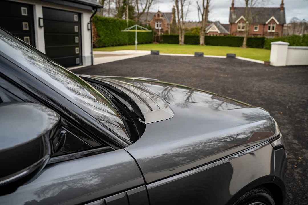2015 Land Rover Range Rover L322 - Image 24 of 31