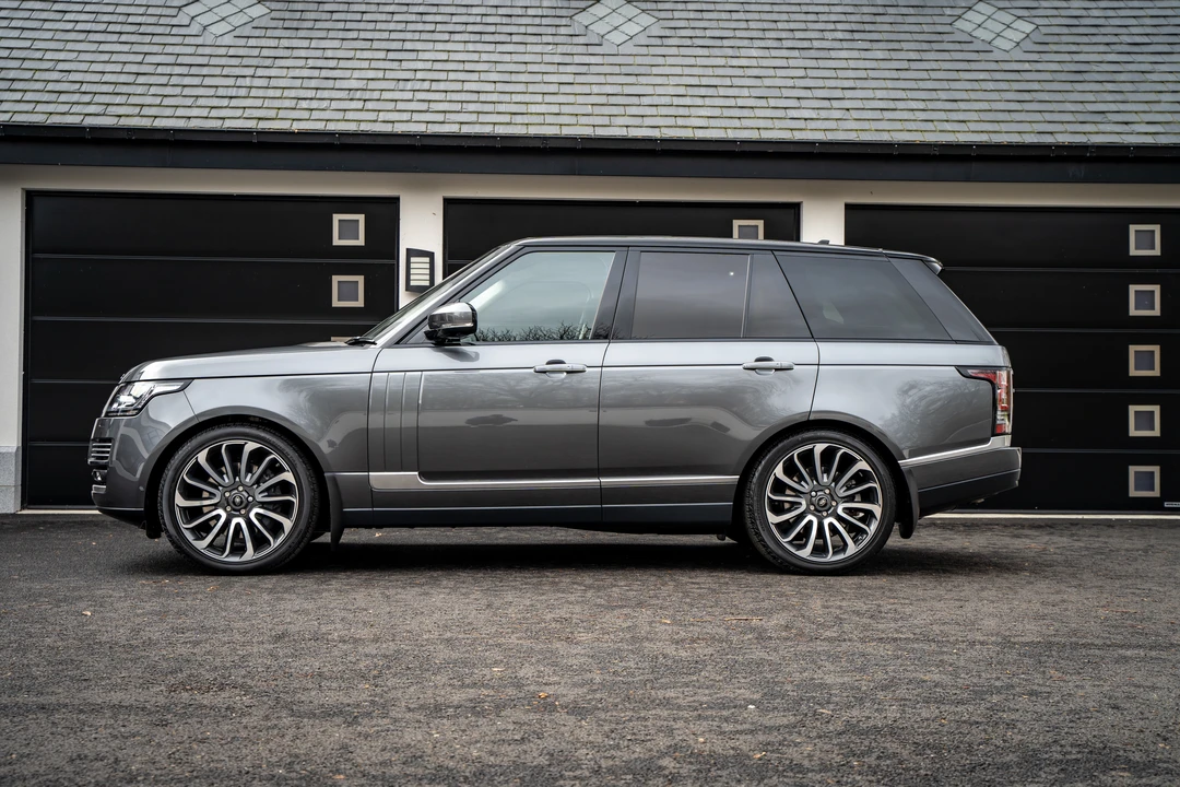 2015 Land Rover Range Rover L322 - Image 5 of 31