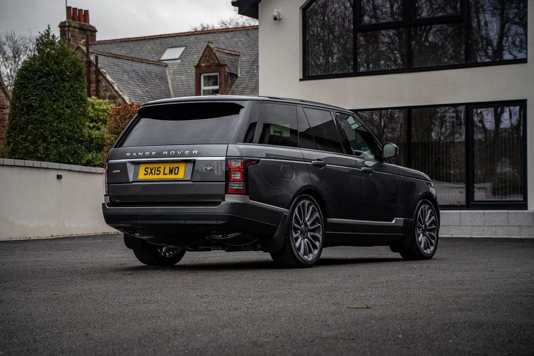 2015 Land Rover Range Rover L322 - Image 15 of 31