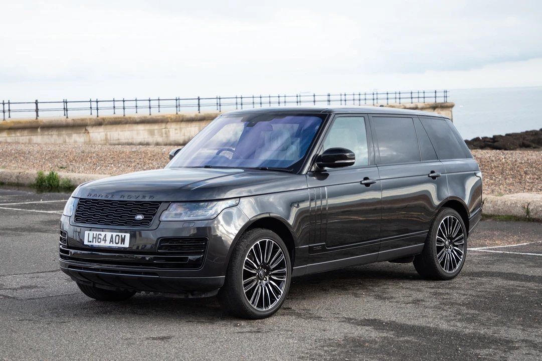2015 Land Rover Range Rover L322 - Image 2 of 31