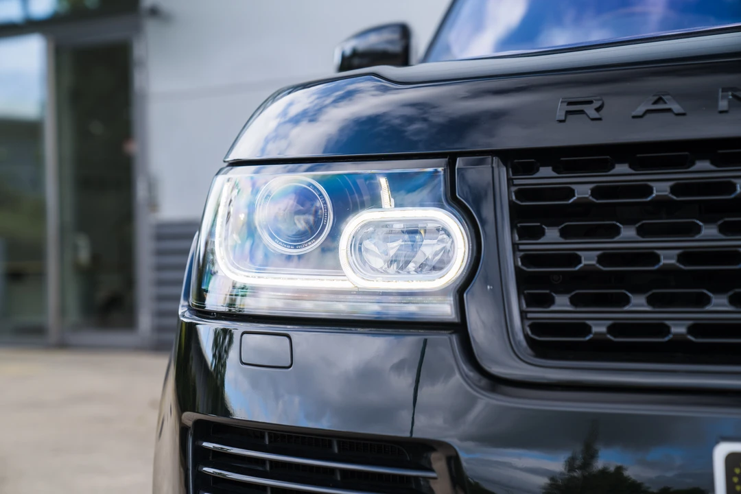 2015 Land Rover Range Rover L405 - Image 20 of 31