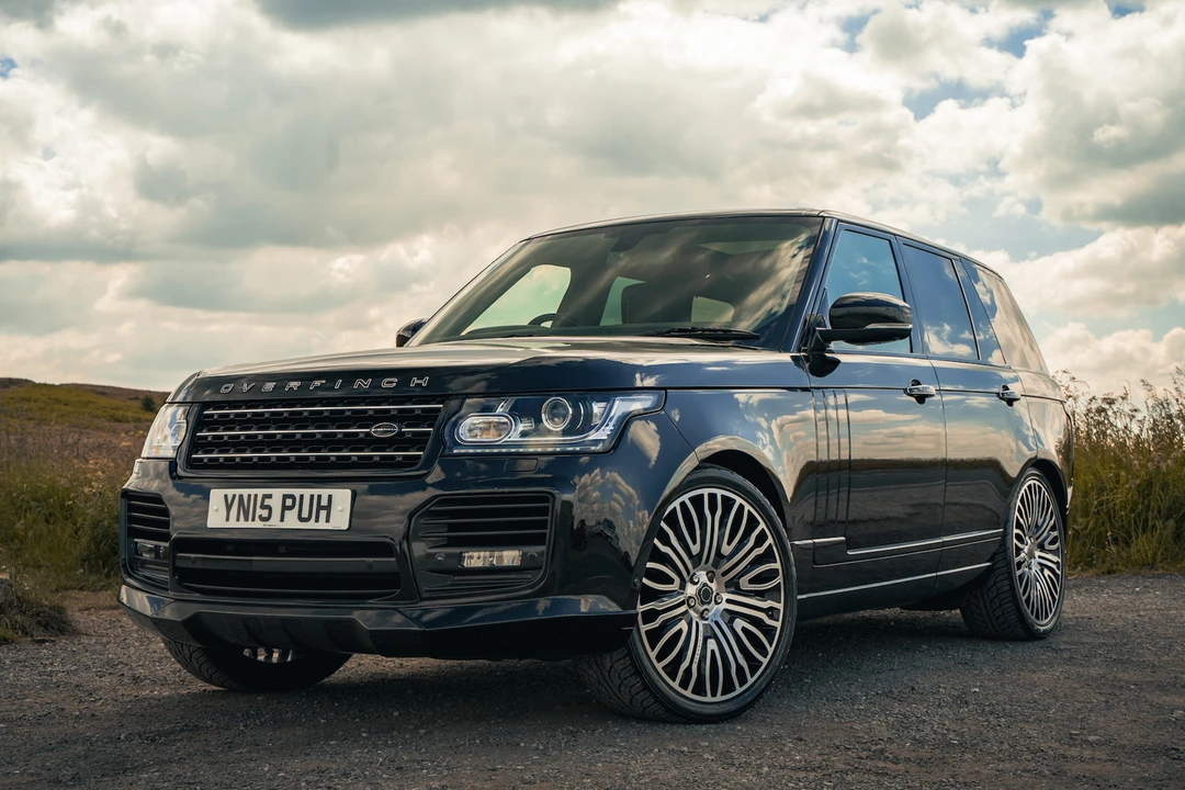 2015 Land Rover Range Rover L405 - Image 2 of 31