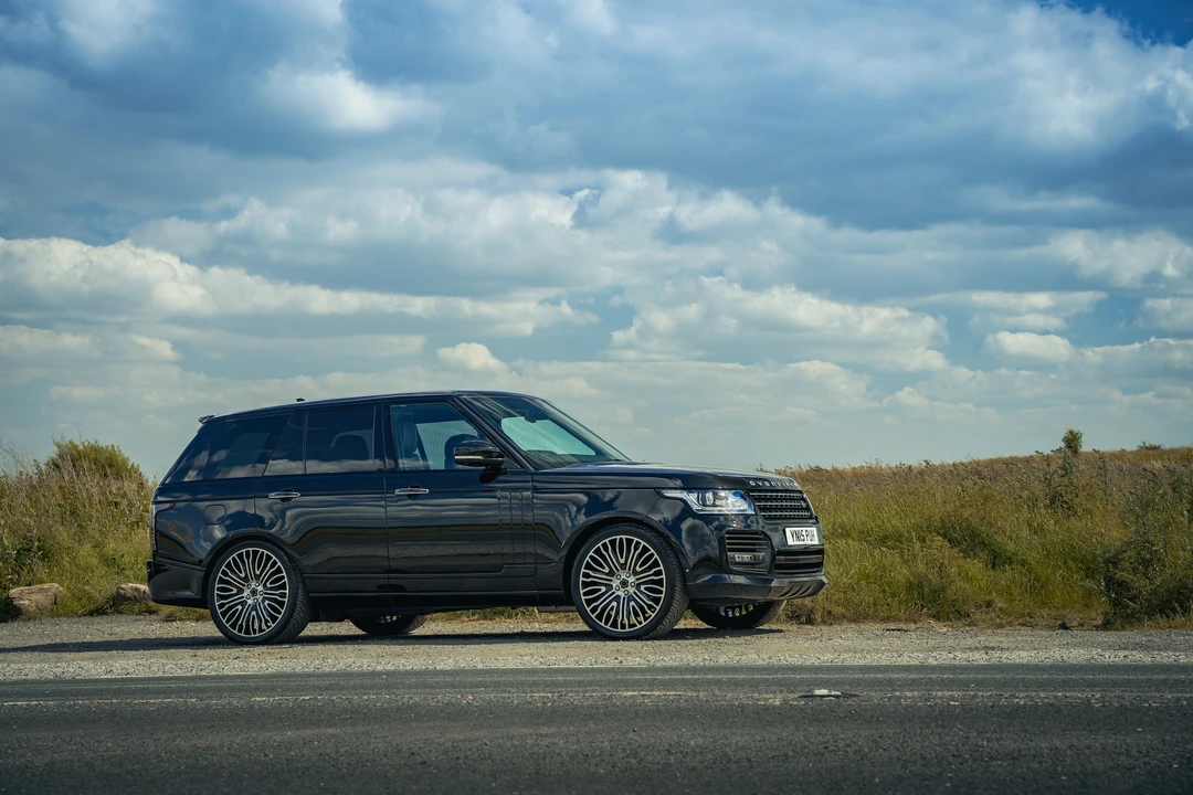 2015 Land Rover Range Rover L405 - Image 18 of 31
