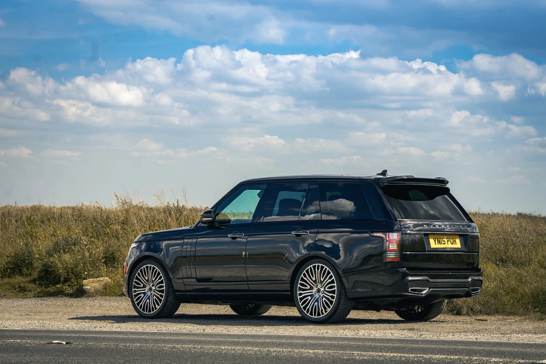 2015 Land Rover Range Rover L405 - Image 14 of 31