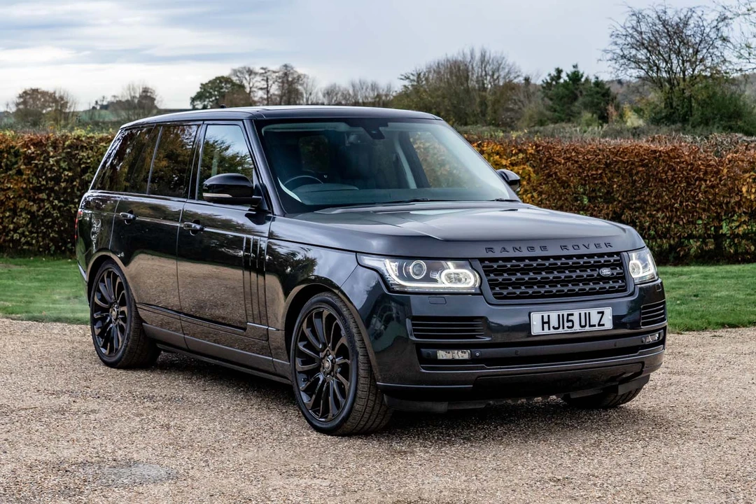2015 Land Rover Range Rover L405 - Image 2 of 31