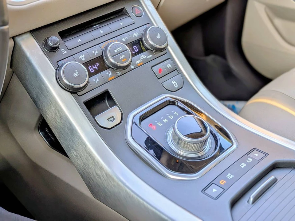 2015 Land Rover Range Rover Evoque 1st Gen - Image 16 of 22