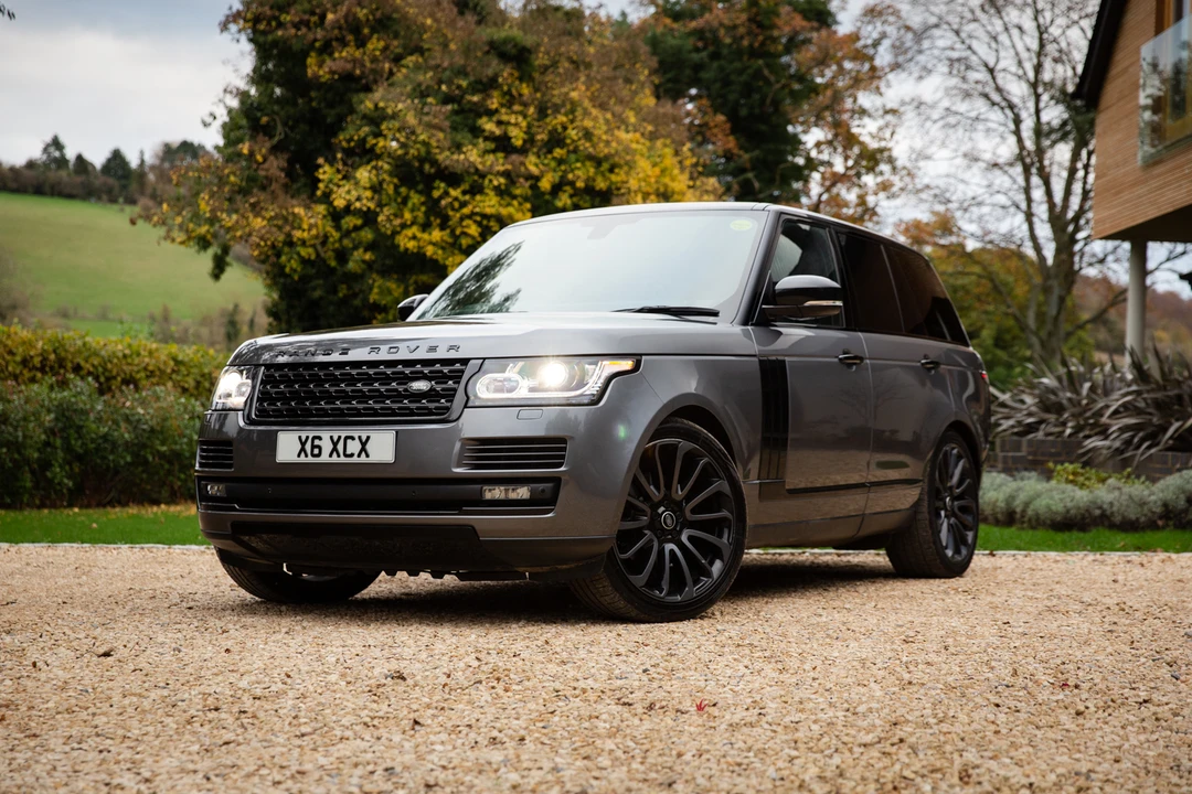 2015 Land Rover Range Rover L322 - Image 4 of 31