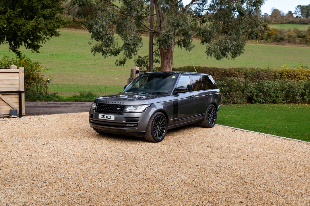 2015 Land Rover Range Rover L322 - Image 25 of 31