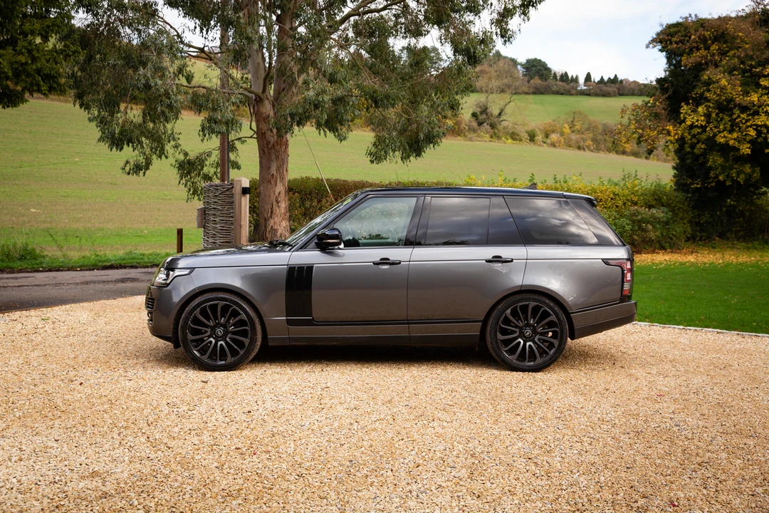 2015 Land Rover Range Rover L322 - Image 29 of 31