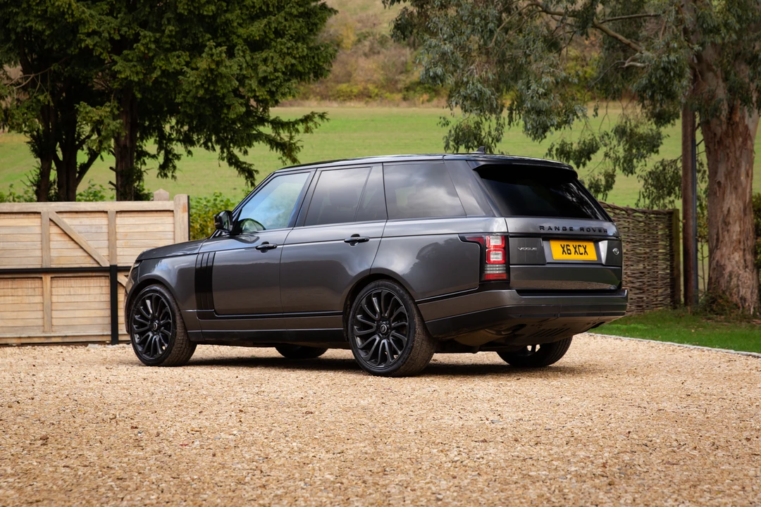 2015 Land Rover Range Rover L322 - Image 6 of 31