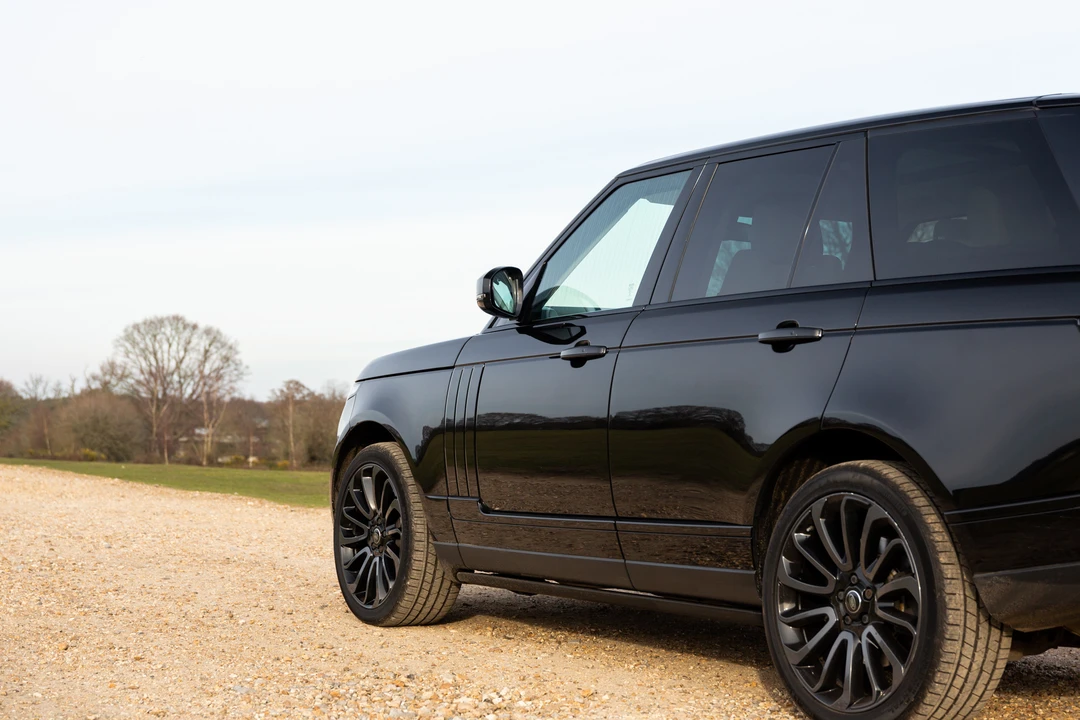 2015 Land Rover Range Rover L405 - Image 24 of 31