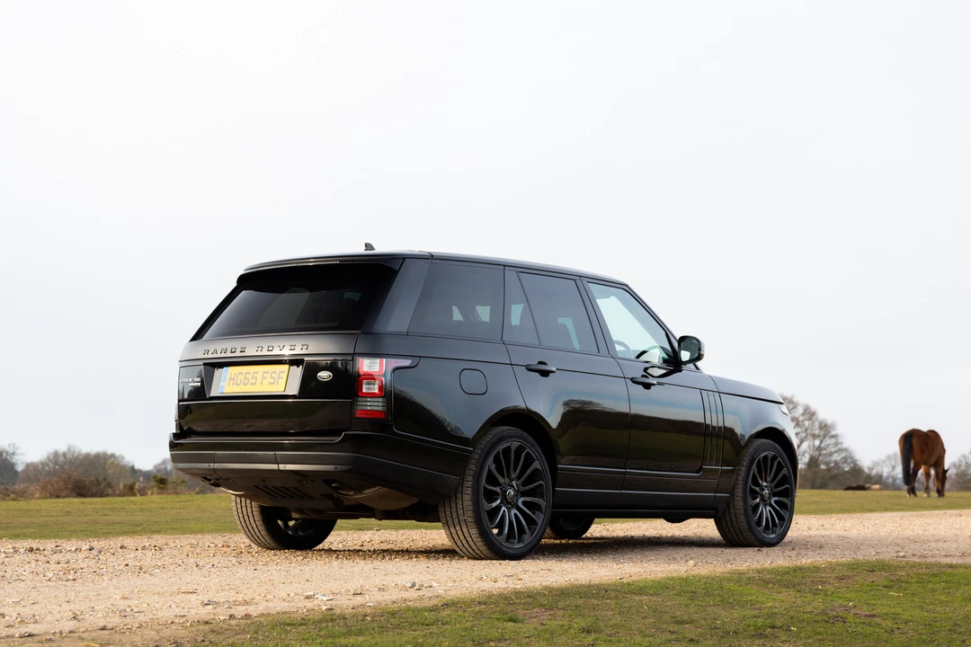 2015 Land Rover Range Rover L405 - Image 13 of 31
