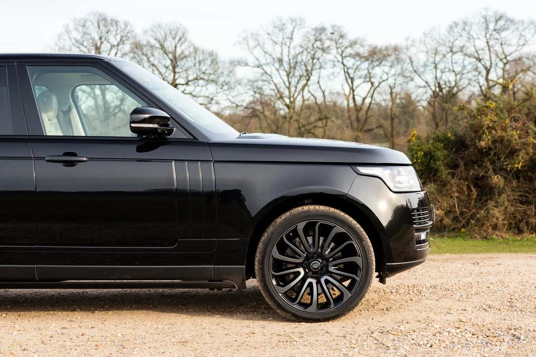 2015 Land Rover Range Rover L405 - Image 31 of 31