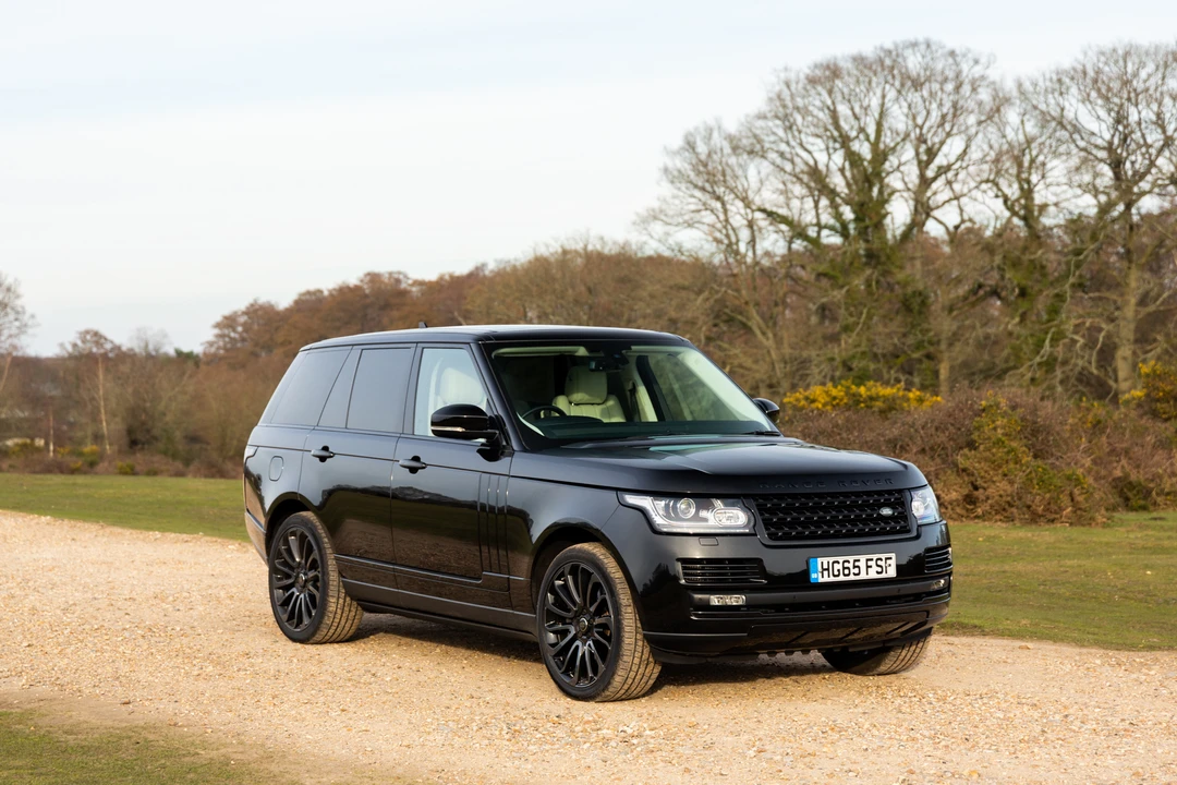 2015 Land Rover Range Rover L405 - Image 7 of 31