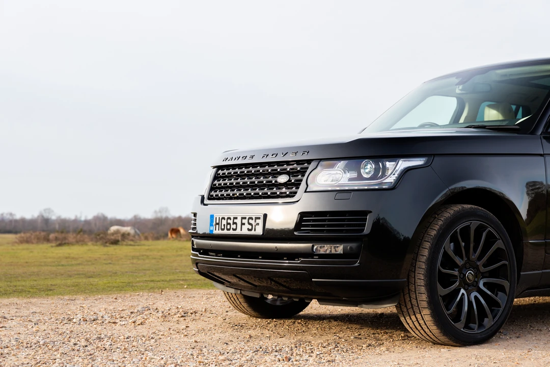 2015 Land Rover Range Rover L405 - Image 25 of 31