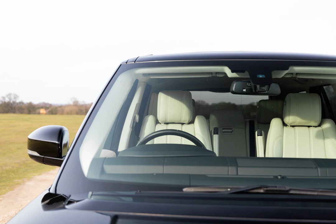 2015 Land Rover Range Rover L405 - Image 28 of 31