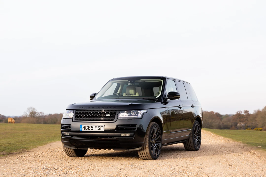 2015 Land Rover Range Rover L405 - Image 14 of 31