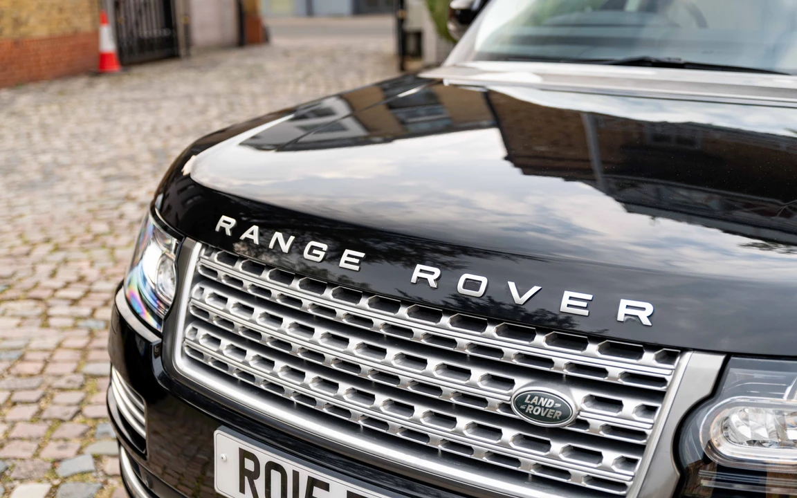 2015 Land Rover Range Rover L405 - Image 23 of 31