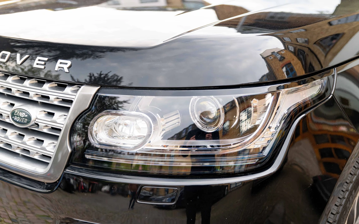2015 Land Rover Range Rover L405 - Image 26 of 31