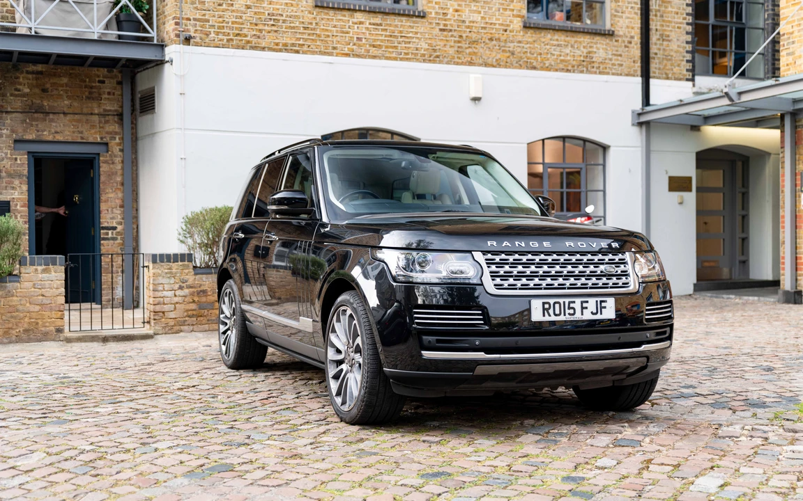 2015 Land Rover Range Rover L405 - Image 5 of 31