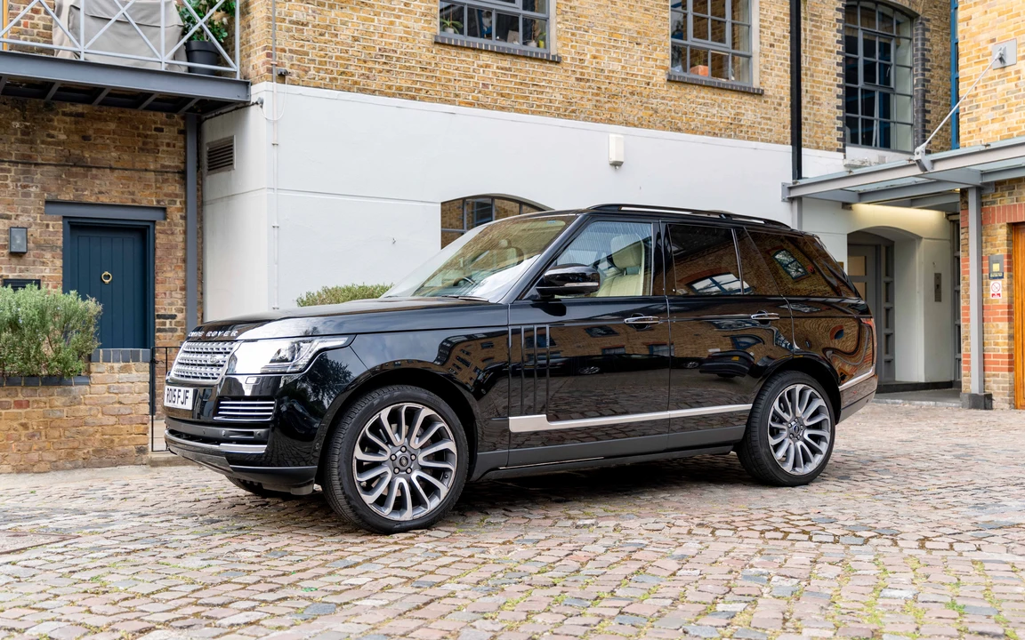 2015 Land Rover Range Rover L405 - Image 14 of 31