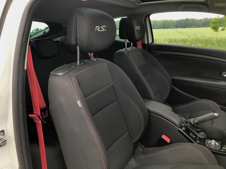 2015 Renault Megane RS II 3rd Gen - Image 21 of 31