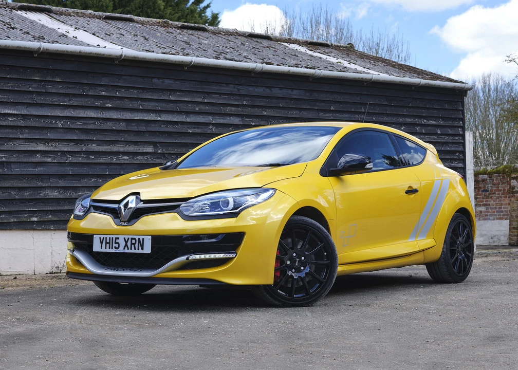2015 Renault Megane RS II 3rd Gen - Image 2 of 31