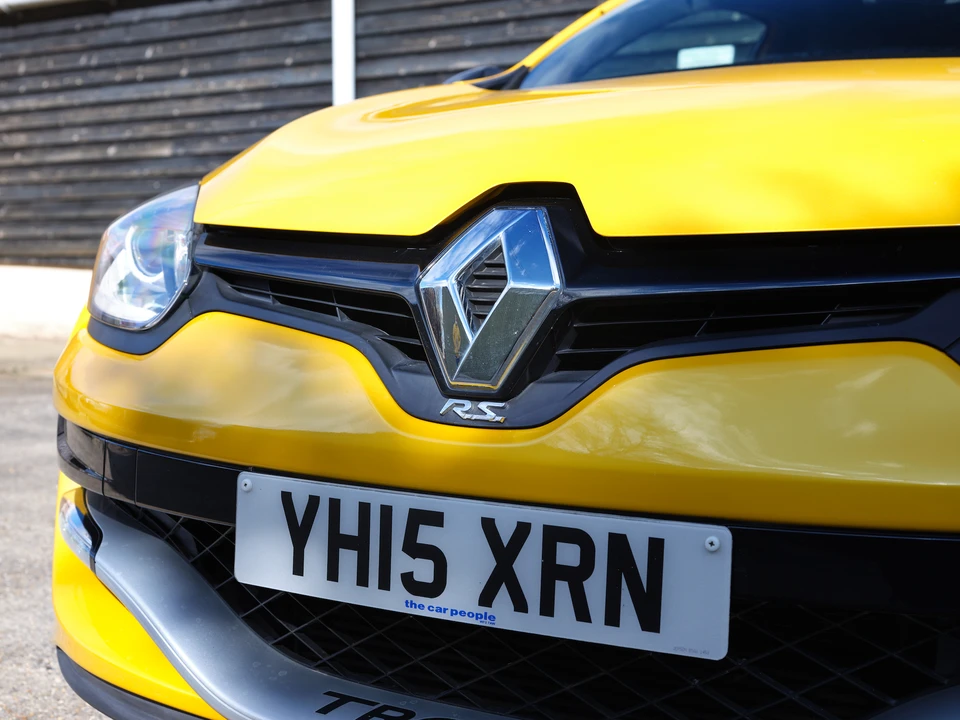 2015 Renault Megane RS II 3rd Gen - Image 19 of 31