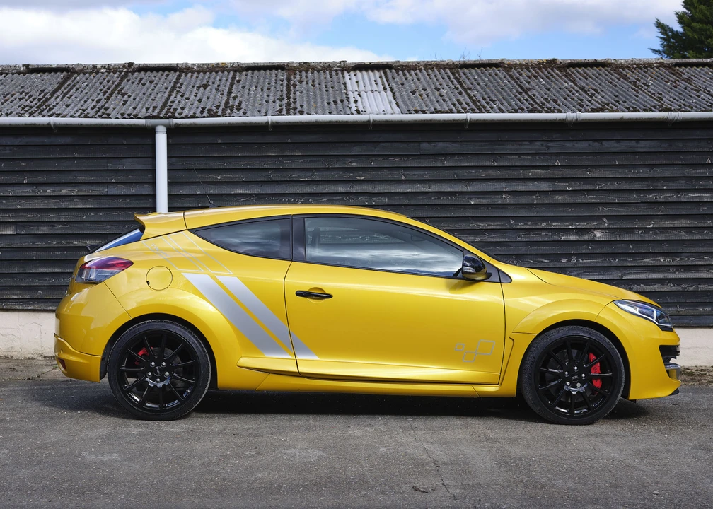 2015 Renault Megane RS II 3rd Gen - Image 11 of 31