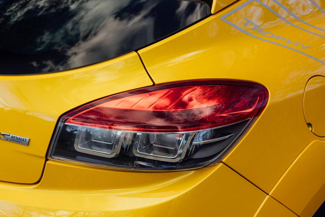 2015 Renault Megane RS II 3rd Gen - Image 17 of 31