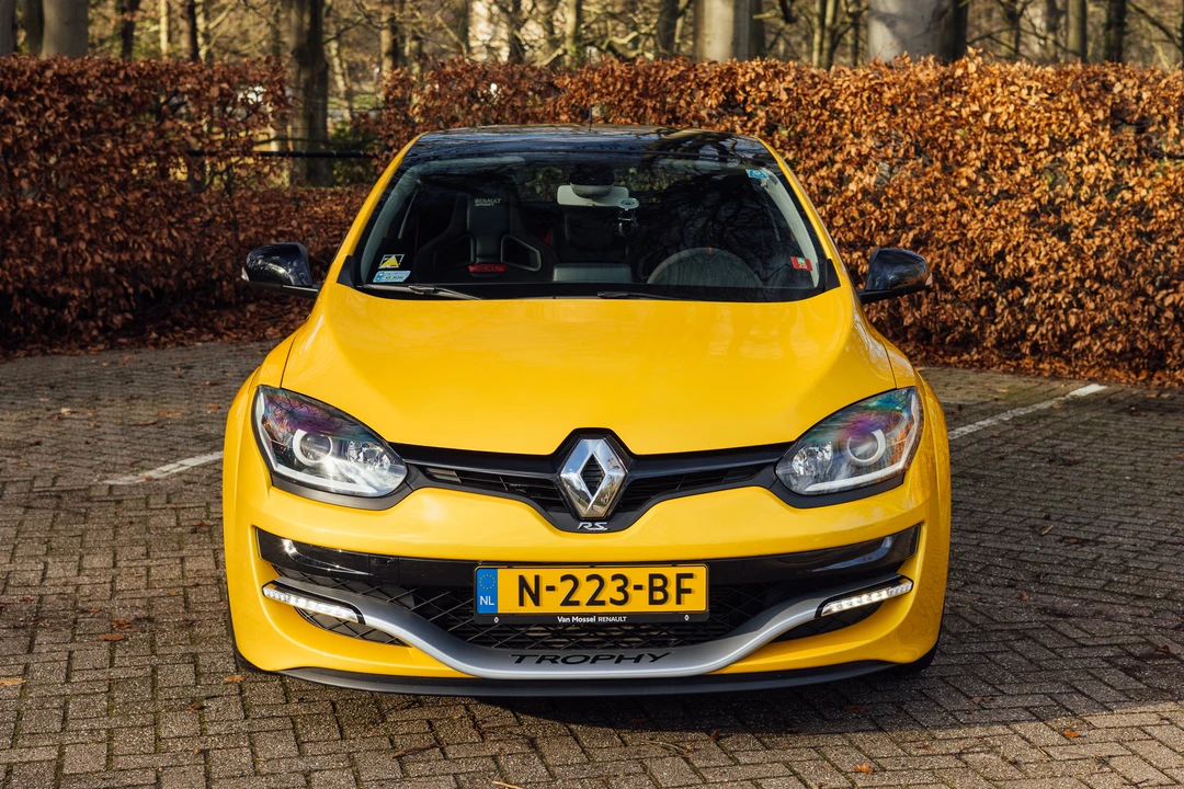 2015 Renault Megane RS II 3rd Gen - Image 3 of 31