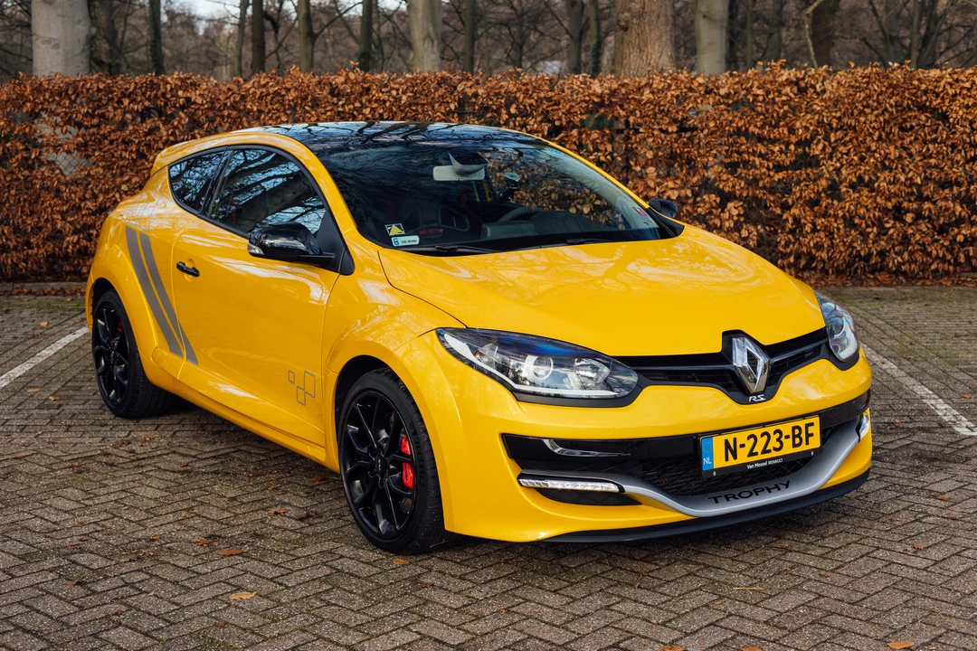 2015 Renault Megane RS II 3rd Gen - Image 4 of 31