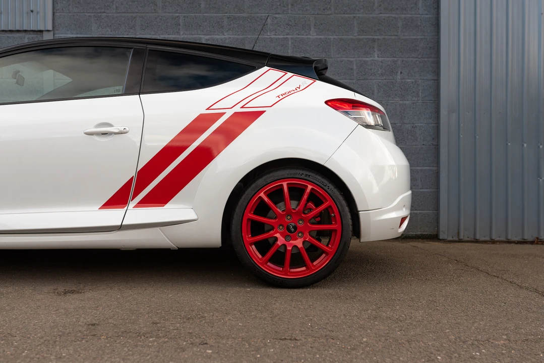 2015 Renault Megane RS III 4th Gen - Image 23 of 31
