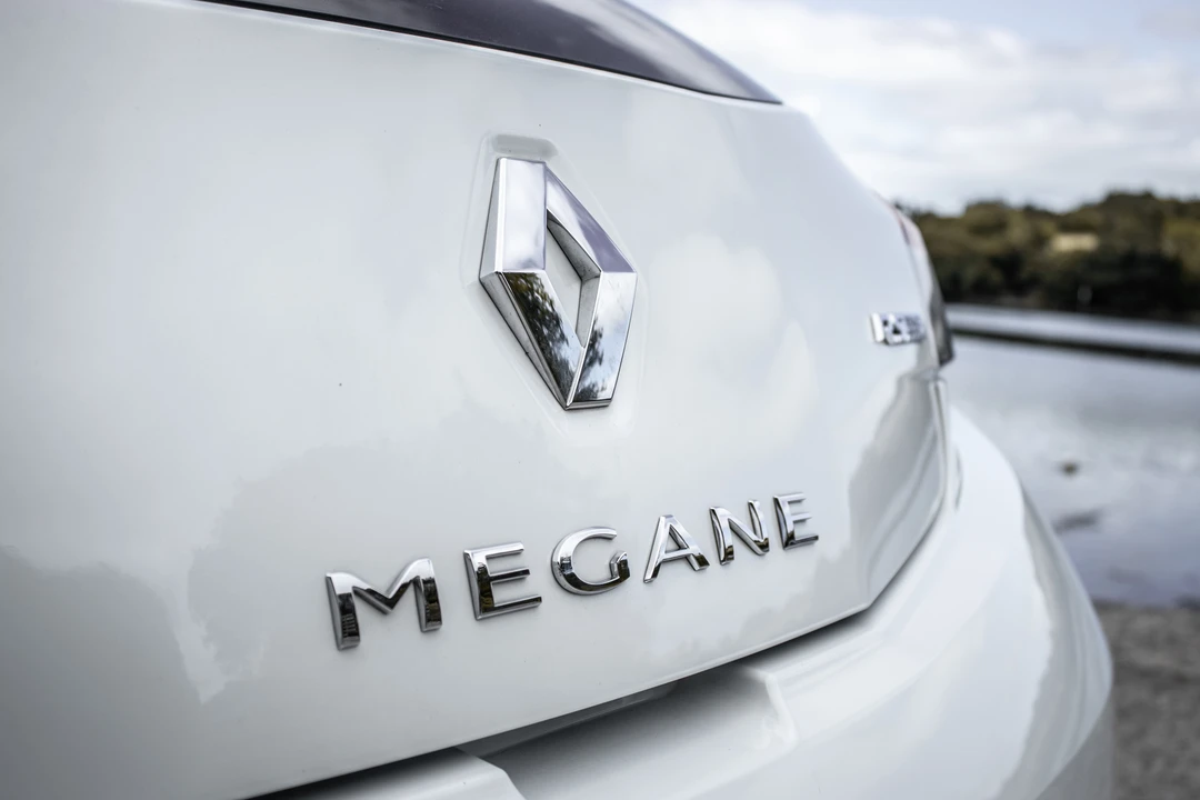 2015 Renault Megane RS III 4th Gen - Image 24 of 31